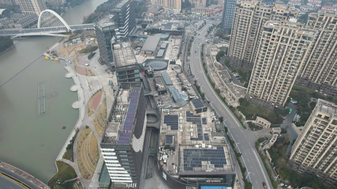 上海信业购物中心260.475kW屋顶分布式光伏发电项目